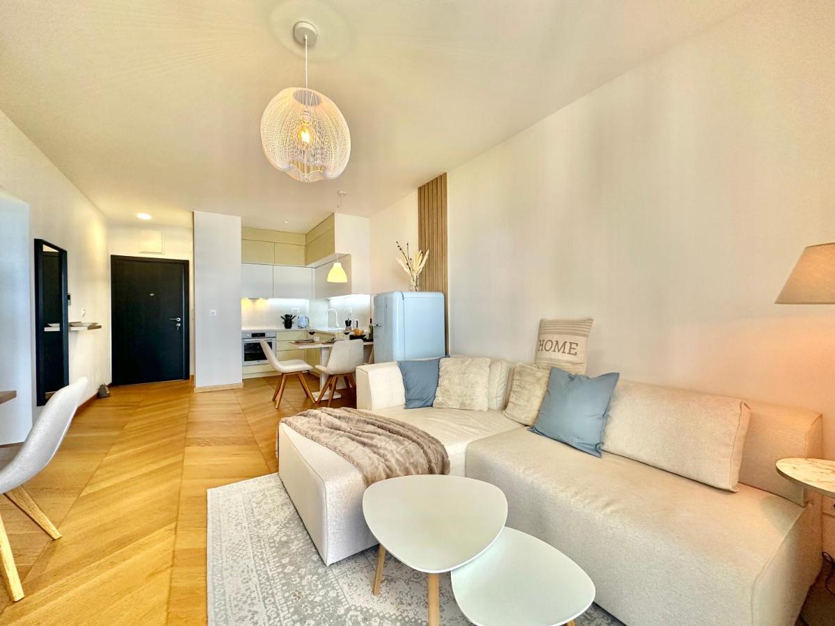 Feel The Spirit Apartment Budva Exterior photo